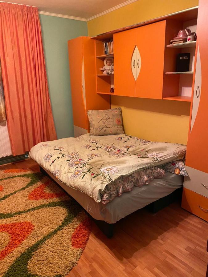 Casa Alesi Villa Dragoslavele Екстериор снимка